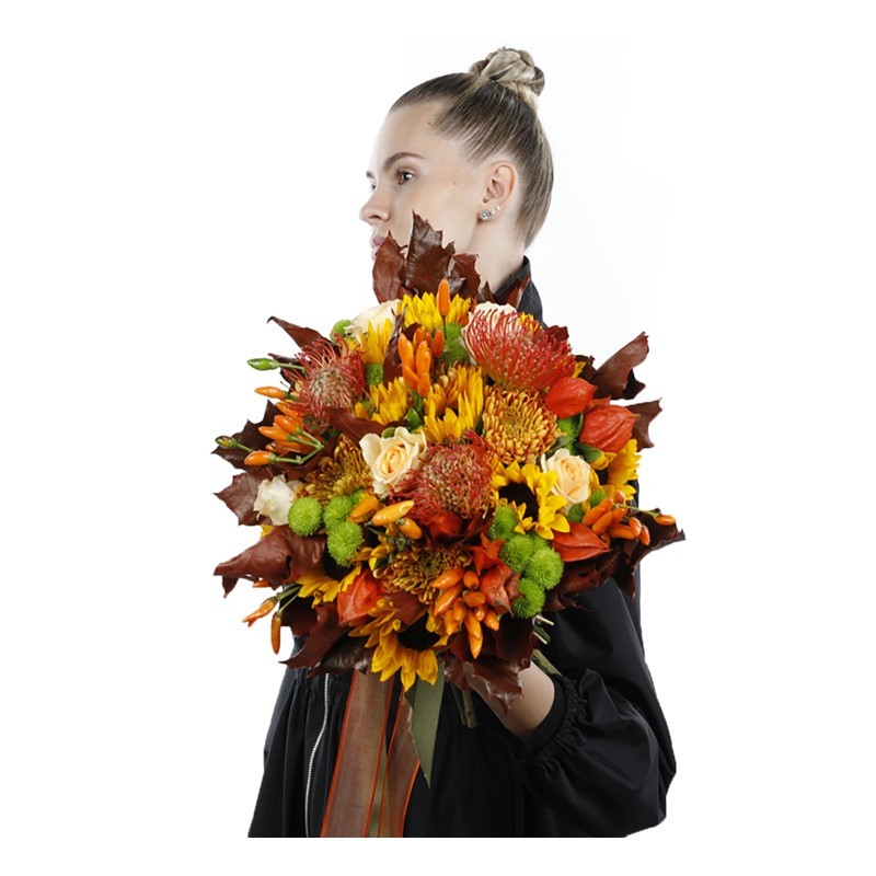 Deluxe Bouquet & Orange Everywhere